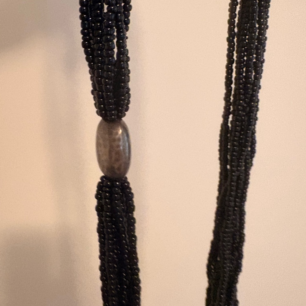 Elegant Black Beaded Necklace silpada - Picture 2 of 7